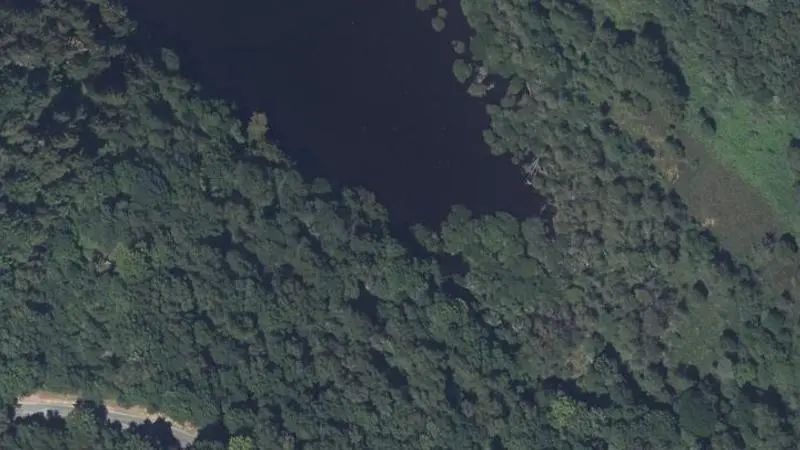 Vue aérienne : Plage du lac de Vassivière