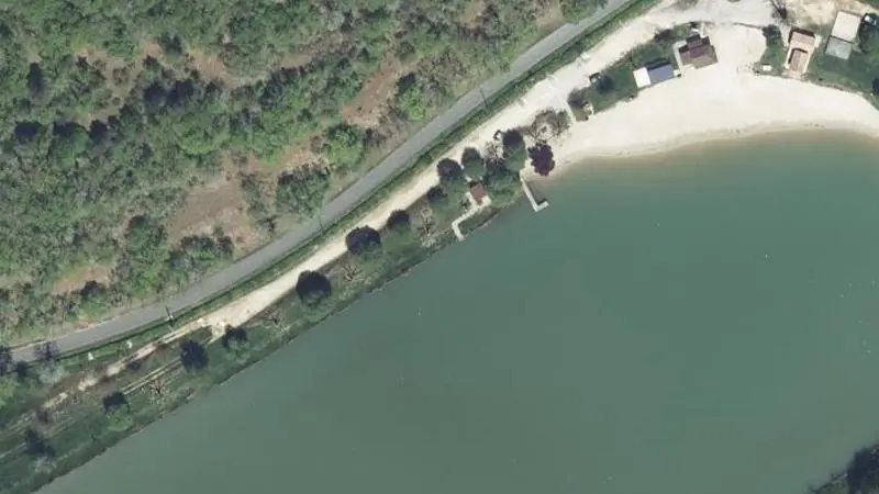 Vue aérienne : Etang Communal de Tamnies
