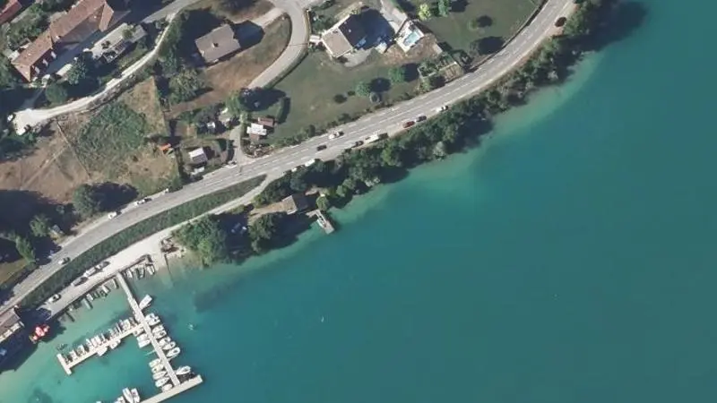 Vue aérienne : Le Pin - Lac de Paladru