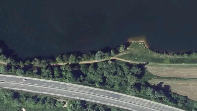 Vue aérienne : Nouvelle Baignade de Sedan