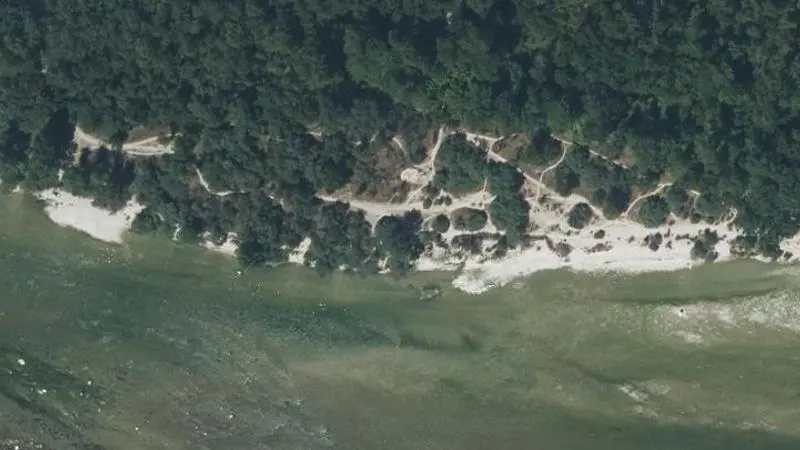 Vue aérienne : Plage de l'Ain