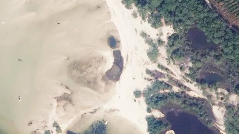 Vue aérienne : Plage du lac de Cazaux et Sanguinet