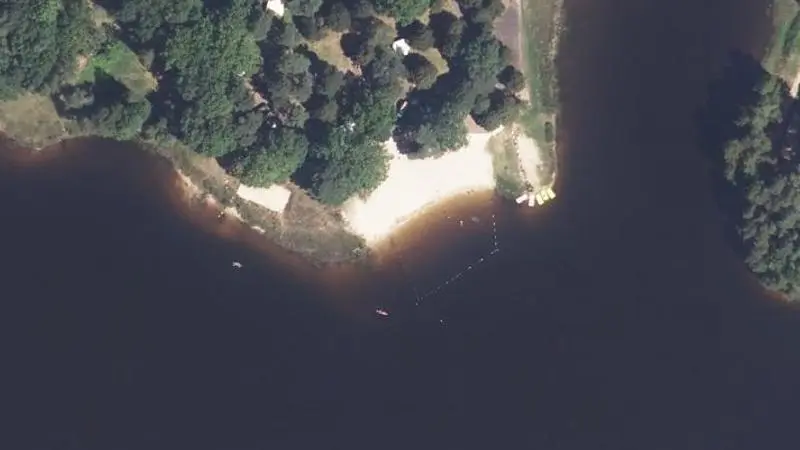 Vue aérienne : Lac de Feyt