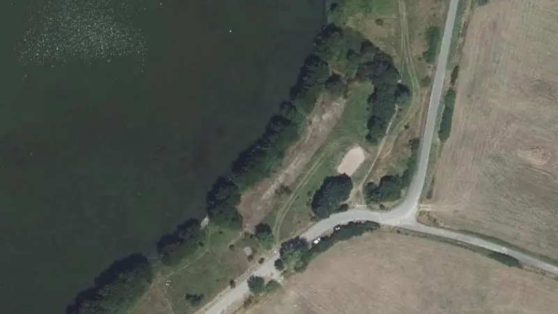 Vue aérienne : Plage de l'étang du Breuil