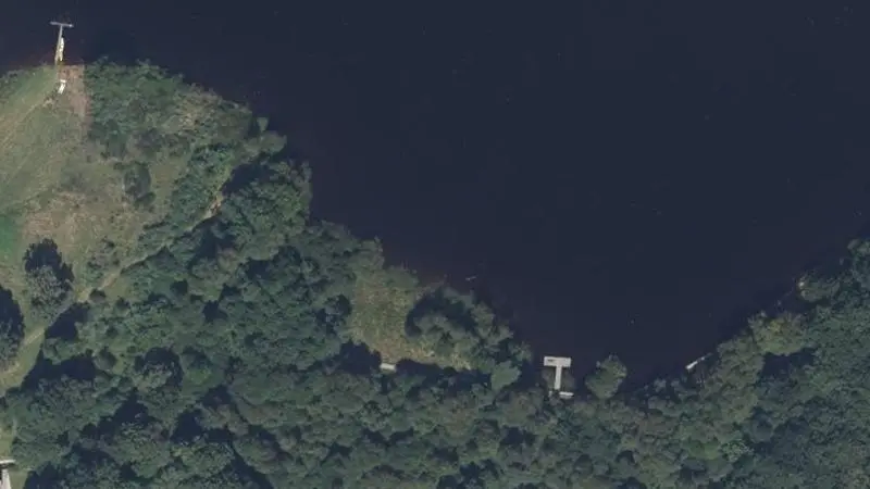 Vue aérienne : Plage du lac de Vassivière