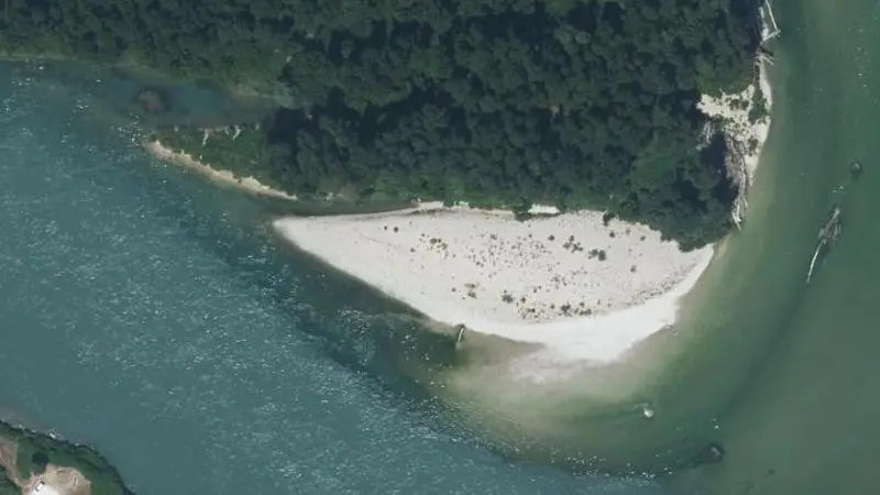 Vue aérienne : Plage du Rhône