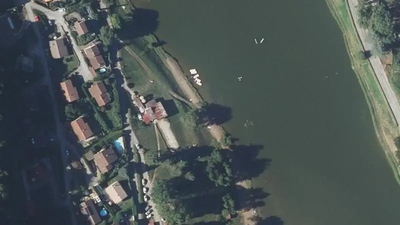 Vue aérienne : Lac de Roybon
