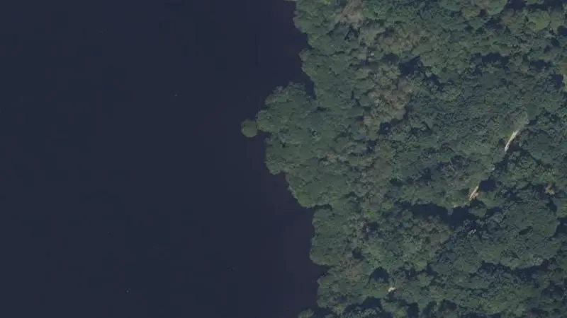 Vue aérienne : Plage du lac de Vassivière
