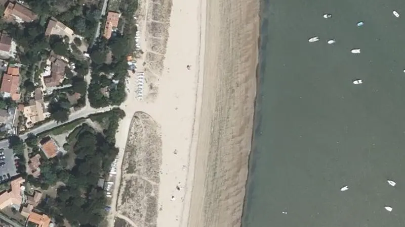 Vue aérienne : Plage de la Loge
