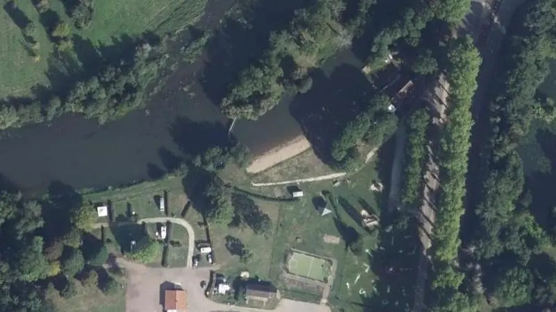 Vue aérienne : Plage de l'Yonne