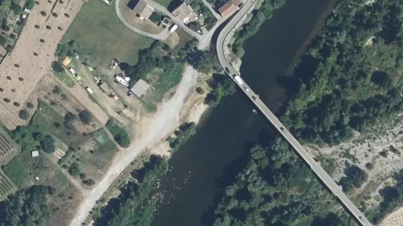 Vue aérienne : Plage de l'Ardèche